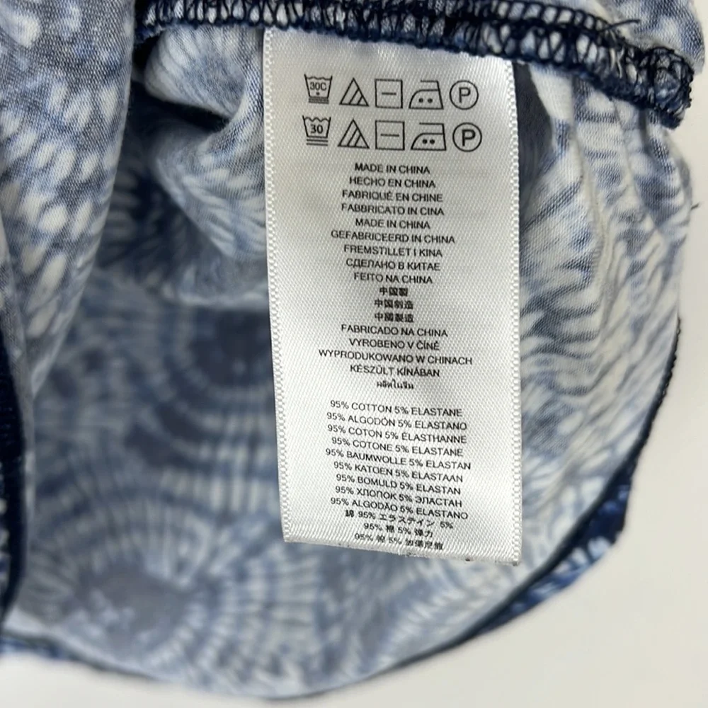 MICHAEL KORS shortsleeve tie dye circles blue and white top zippered sho… - Picture 5 of 9